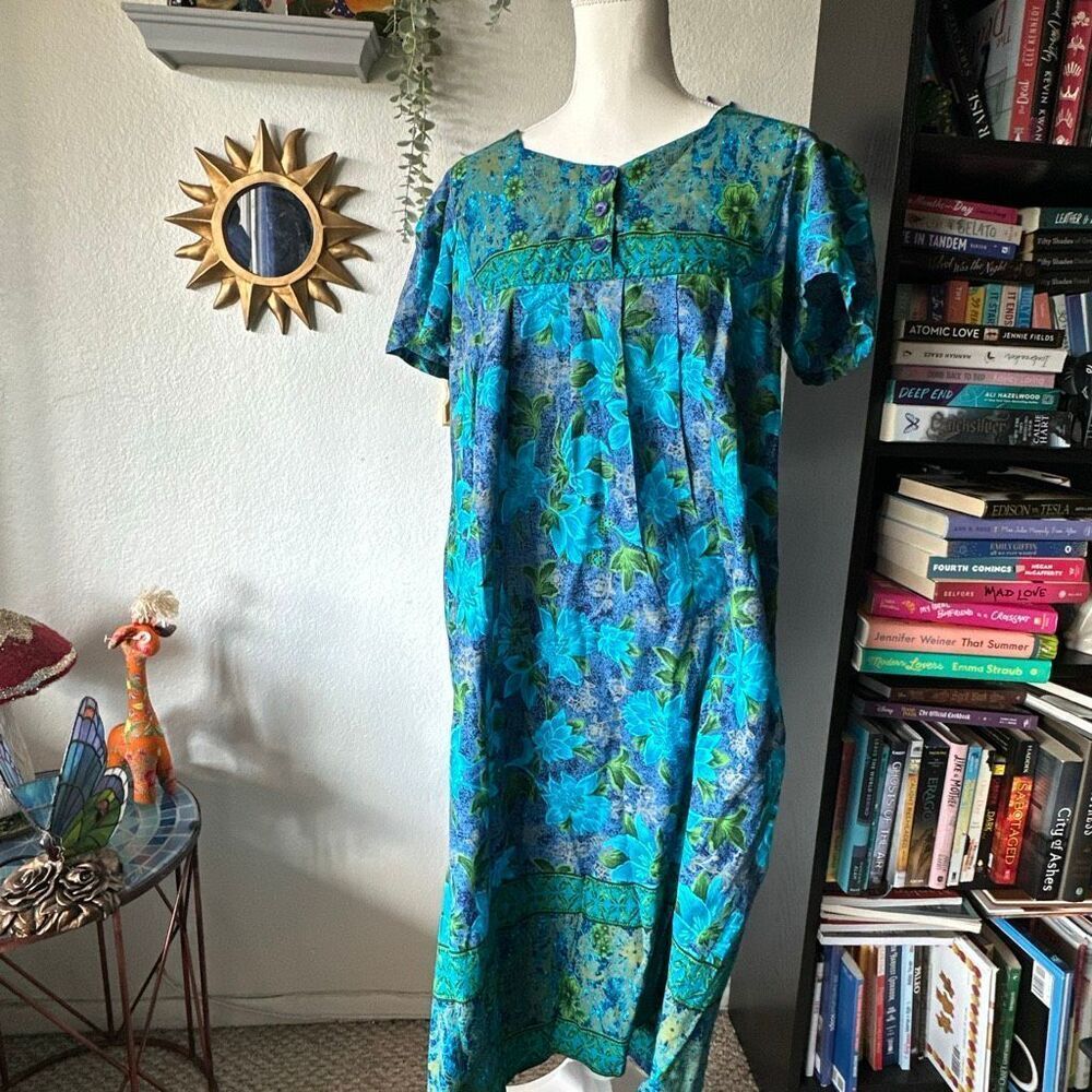 Loungees Size medium Blue and green Patio dress